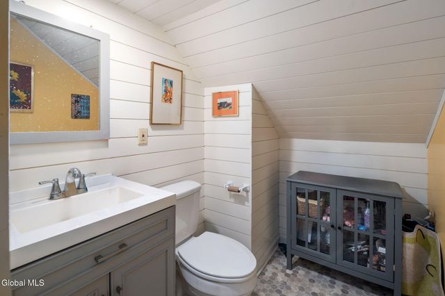 1826 Amsterdam Road, Ballston, NY 12020