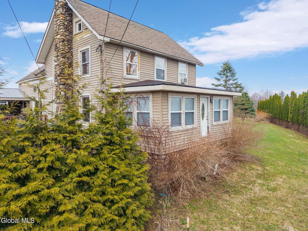 1826 Amsterdam Road, Ballston, NY 12020