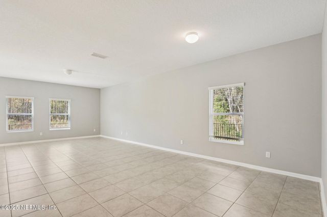 12517 CREEKSIDE MANOR Drive, Jacksonville, FL 32218