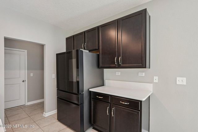 12517 CREEKSIDE MANOR Drive, Jacksonville, FL 32218