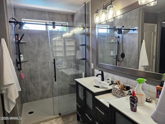 3325 E FORD Avenue, Gilbert, AZ 85234