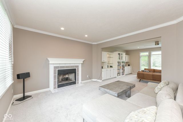 12496 Pembrooke Circle, Carmel, IN 46032