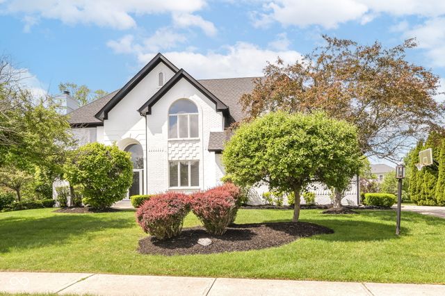 12496 Pembrooke Circle, Carmel, IN 46032