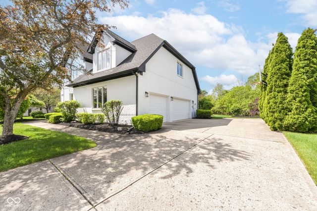 12496 Pembrooke Circle, Carmel, IN 46032