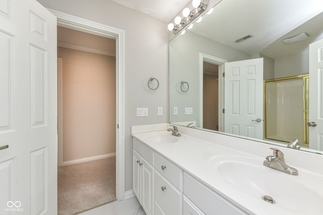 12496 Pembrooke Circle, Carmel, IN 46032