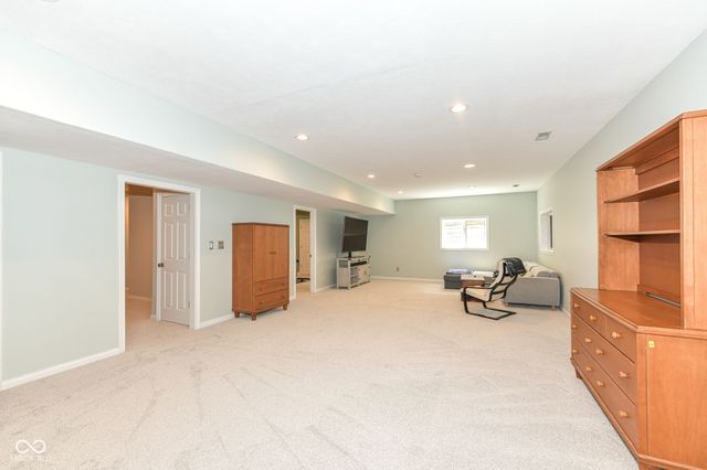 12496 Pembrooke Circle, Carmel, IN 46032