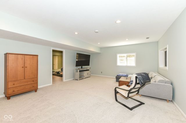 12496 Pembrooke Circle, Carmel, IN 46032
