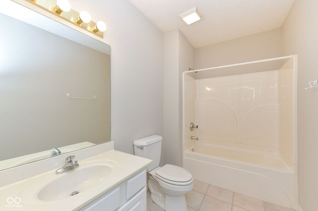 12496 Pembrooke Circle, Carmel, IN 46032