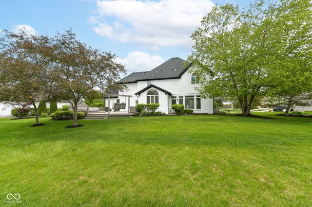 12496 Pembrooke Circle, Carmel, IN 46032