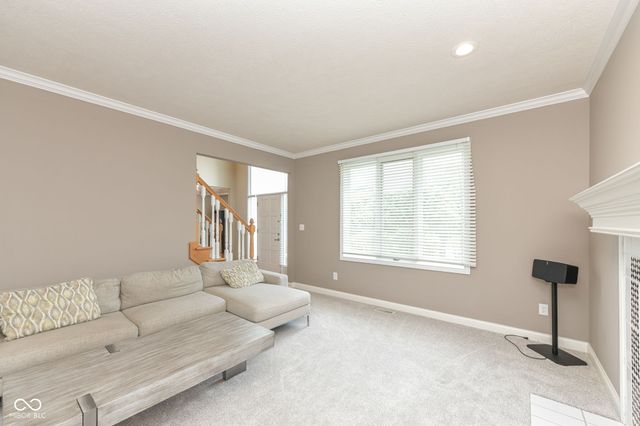 12496 Pembrooke Circle, Carmel, IN 46032