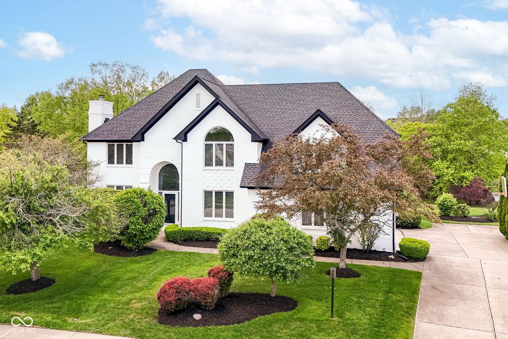 12496 Pembrooke Circle, Carmel, IN 46032