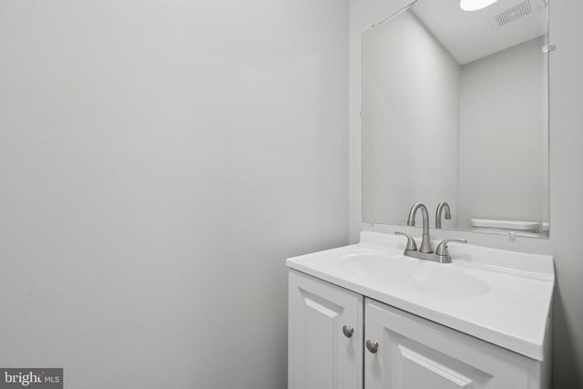 814 PLEASANT HILL LN, Bowie, MD 20716