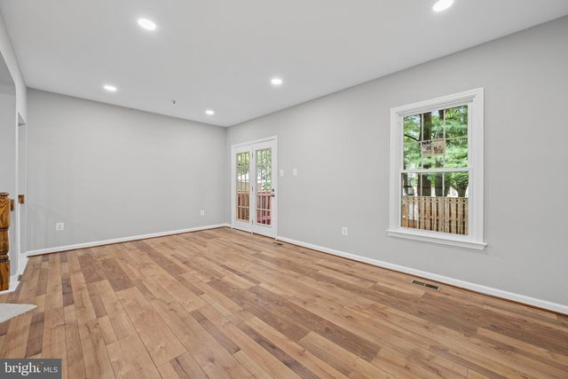 814 PLEASANT HILL LN, Bowie, MD 20716