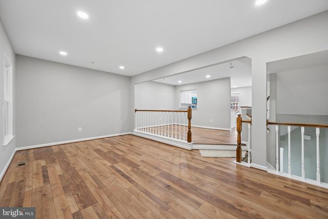 814 PLEASANT HILL LN, Bowie, MD 20716
