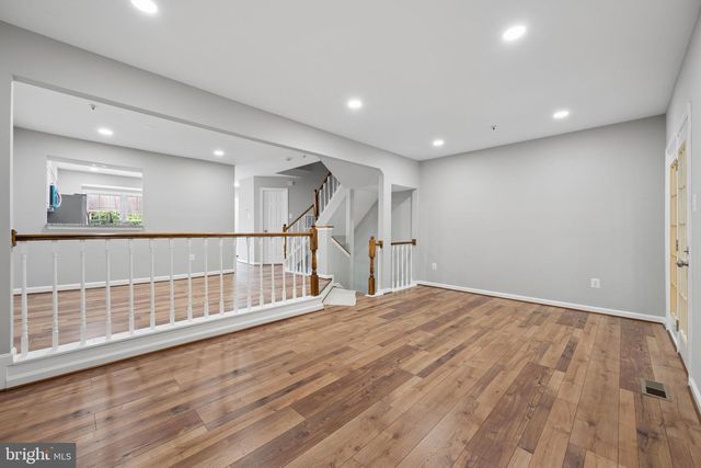 814 PLEASANT HILL LN, Bowie, MD 20716