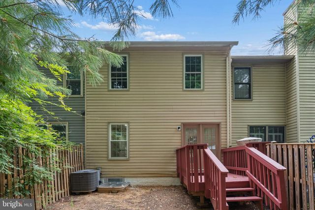 814 PLEASANT HILL LN, Bowie, MD 20716