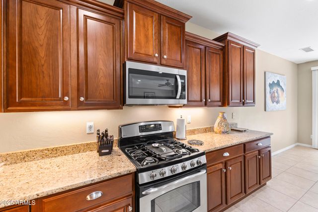 26469 W PONTIAC Drive, Buckeye, AZ 85396