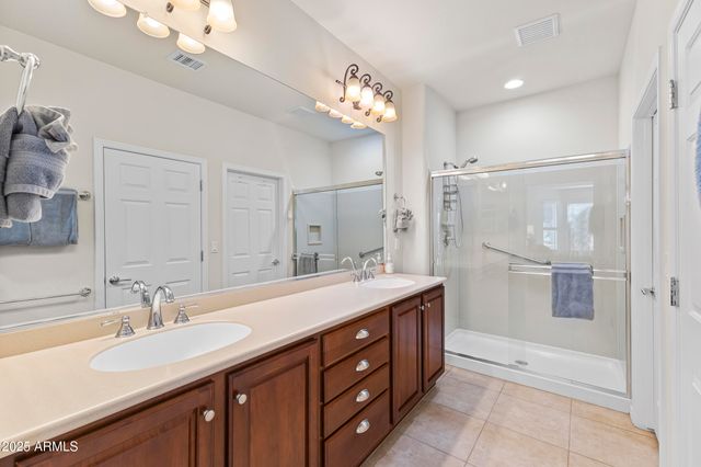 26469 W PONTIAC Drive, Buckeye, AZ 85396