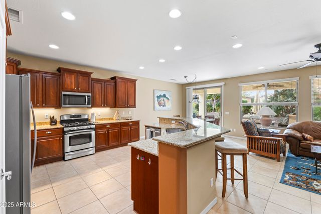 26469 W PONTIAC Drive, Buckeye, AZ 85396