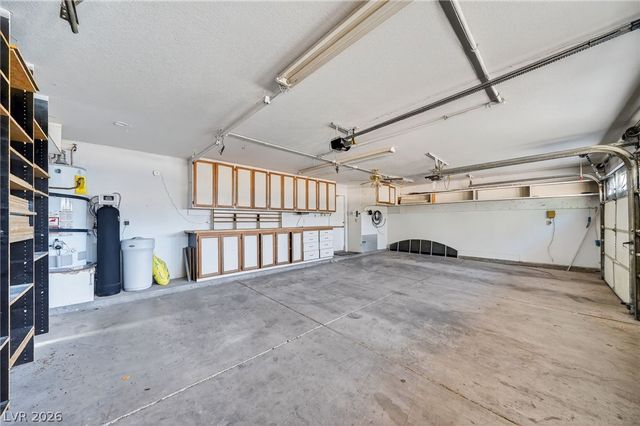 10028 Sail Landing Court, Las Vegas, NV 89117