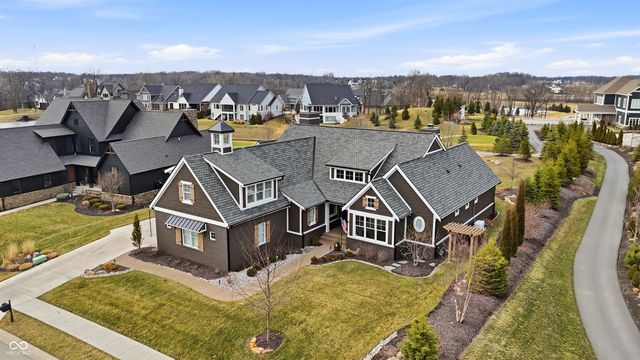 1096 Chatham Hills Boulevard, Westfield, IN 46074