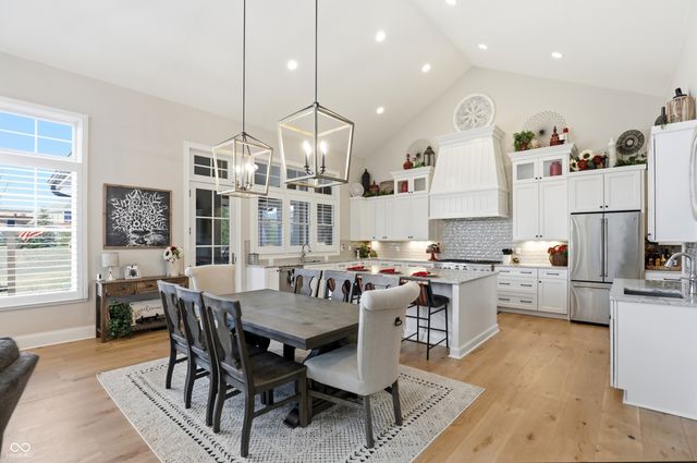 1096 Chatham Hills Boulevard, Westfield, IN 46074