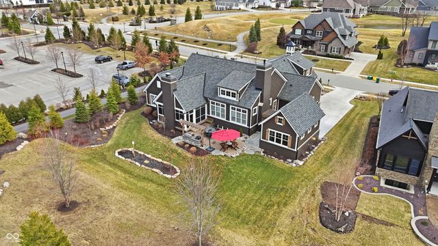 1096 Chatham Hills Boulevard, Westfield, IN 46074
