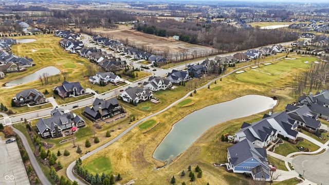 1096 Chatham Hills Boulevard, Westfield, IN 46074