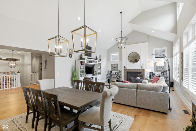 1096 Chatham Hills Boulevard, Westfield, IN 46074