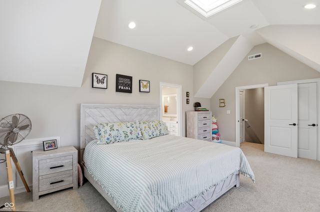 1096 Chatham Hills Boulevard, Westfield, IN 46074