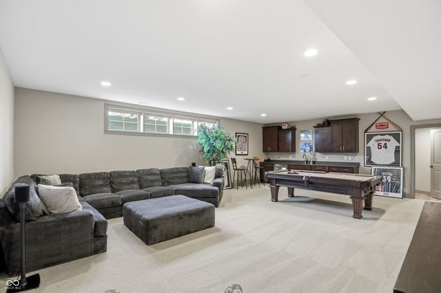 1096 Chatham Hills Boulevard, Westfield, IN 46074