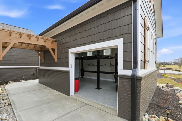1096 Chatham Hills Boulevard, Westfield, IN 46074