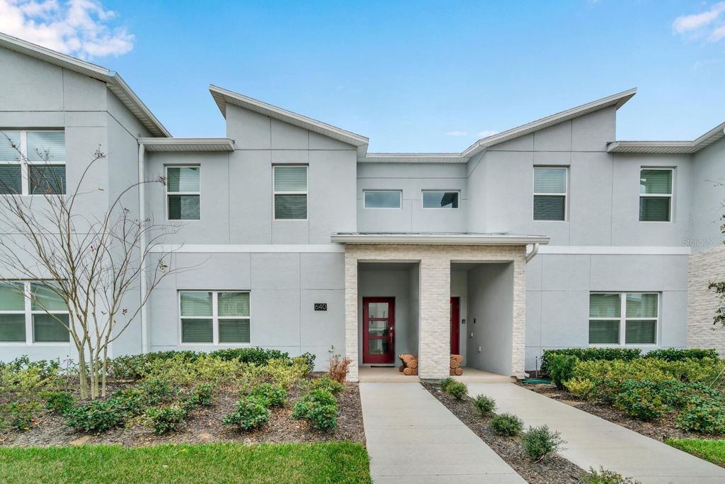 640 PEBBLE BEACH DRIVE, Davenport, FL 33896