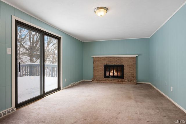 5250 Longridge Road, Dewitt, NY 13078