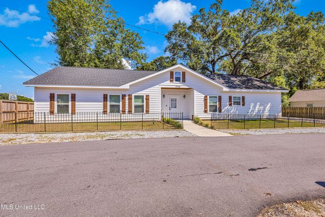 1729 3rd Street, Gulfport, MS 39501