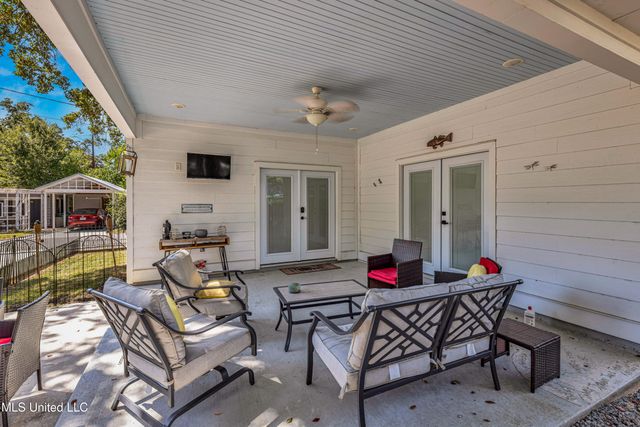 1729 3rd Street, Gulfport, MS 39501