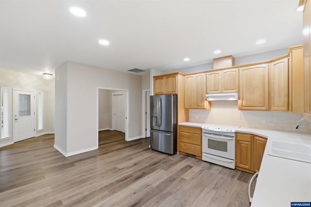 2765 Fort Hill Av NW, Salem, OR 97304