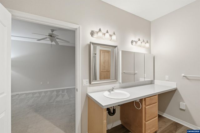 2765 Fort Hill Av NW, Salem, OR 97304