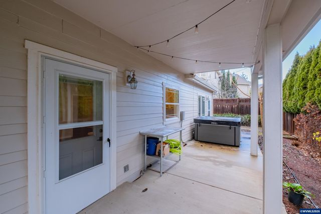 2765 Fort Hill Av NW, Salem, OR 97304