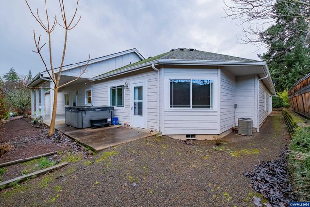 2765 Fort Hill Av NW, Salem, OR 97304