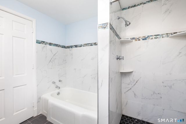 1625 North Street, Suffield, CT 06078