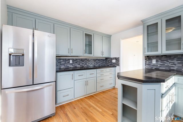 1625 North Street, Suffield, CT 06078