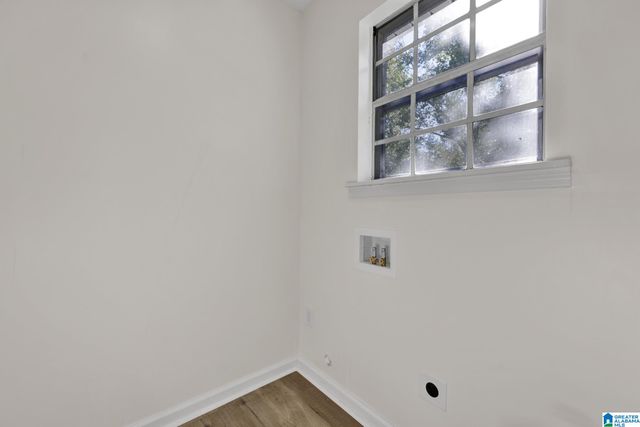 912 CLARK MOUNTAIN ROAD, Hueytown, AL 35023