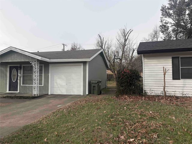 809 Milam Drive, Euless, TX 76039