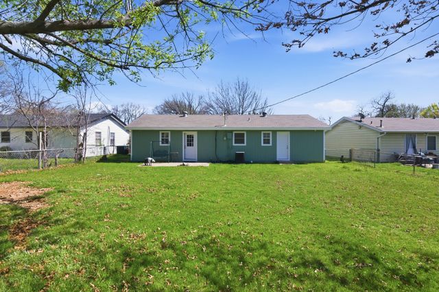 809 Milam Drive, Euless, TX 76039