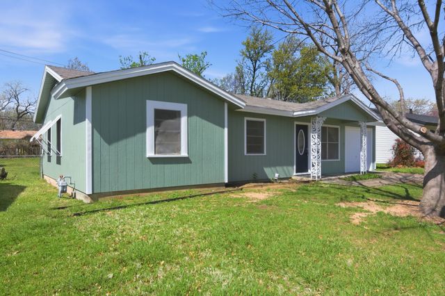 809 Milam Drive, Euless, TX 76039