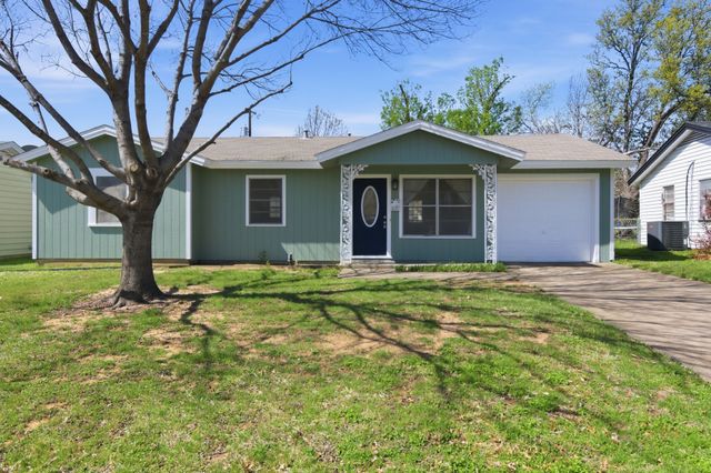 809 Milam Drive, Euless, TX 76039