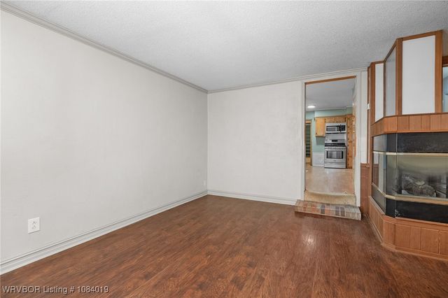 14 Van Buren Drive, Charleston, AR 72933