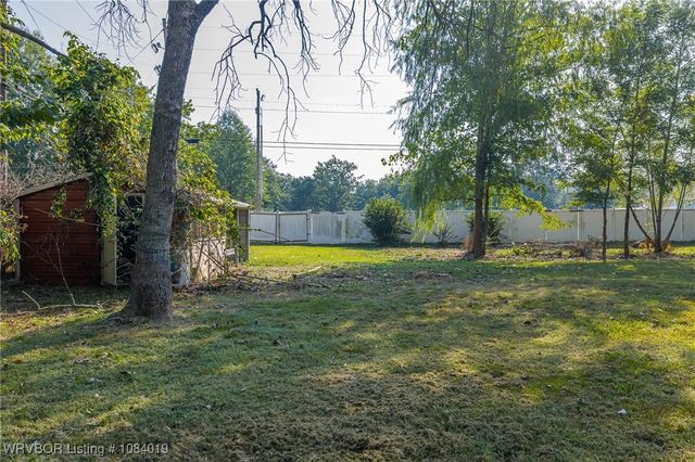 14 Van Buren Drive, Charleston, AR 72933