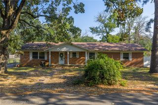 14 Van Buren Drive, Charleston, AR 72933